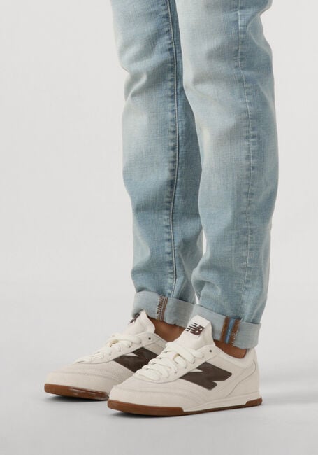 Beige NEW BALANCE Lage sneakers RC42 Beige NEW BALANCE Lage sneakers RC42 - large