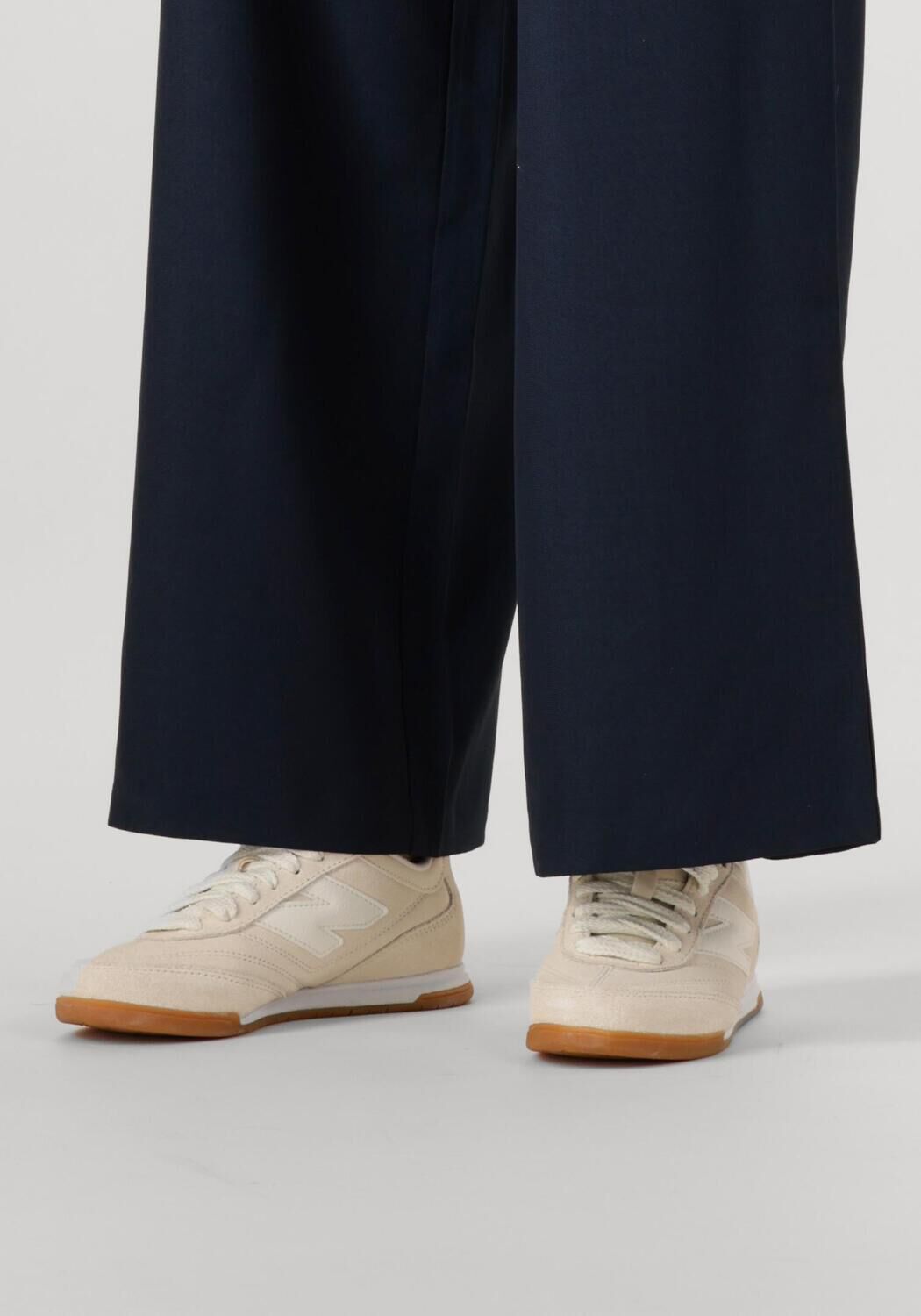 Witte NEW BALANCE Lage sneakers RC42 - large