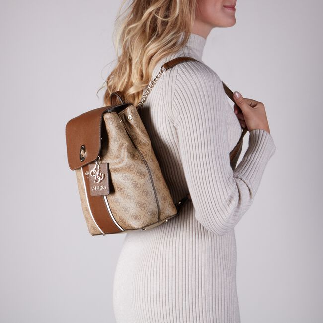 Bruine GUESS Rugtas CATHLEEN BACKPACK Bruine GUESS Rugtas CATHLEEN BACKPACK - large