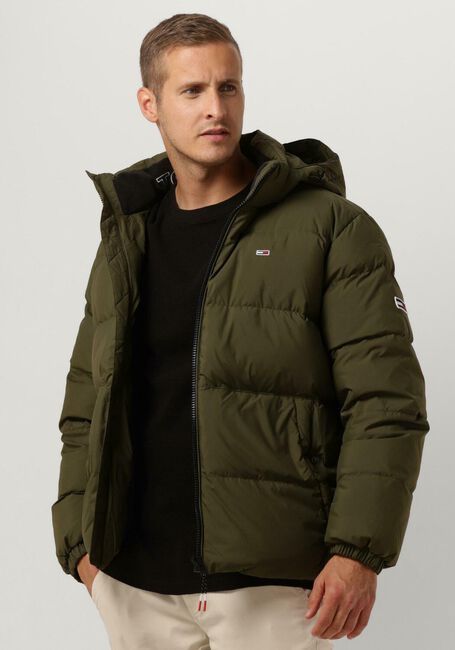 Groene TOMMY JEANS Gewatteerde jas TJM ESSENTIAL DOWN JACKET - large