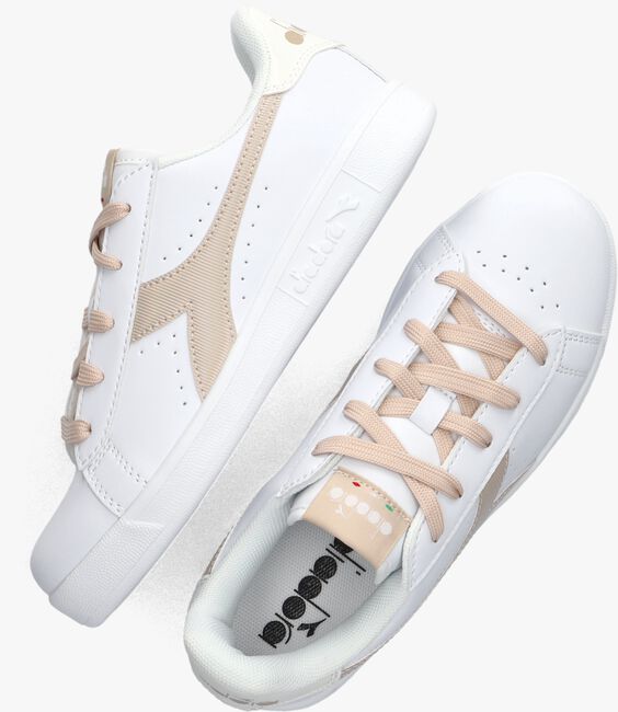 Witte DIADORA Lage sneakers GAME P GS GIRL - large