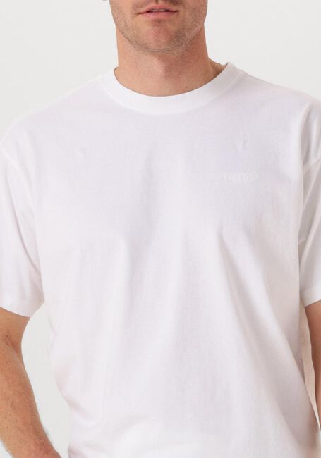 Witte LEVI'S T-shirt RED TAB VINTAGE TEE - large