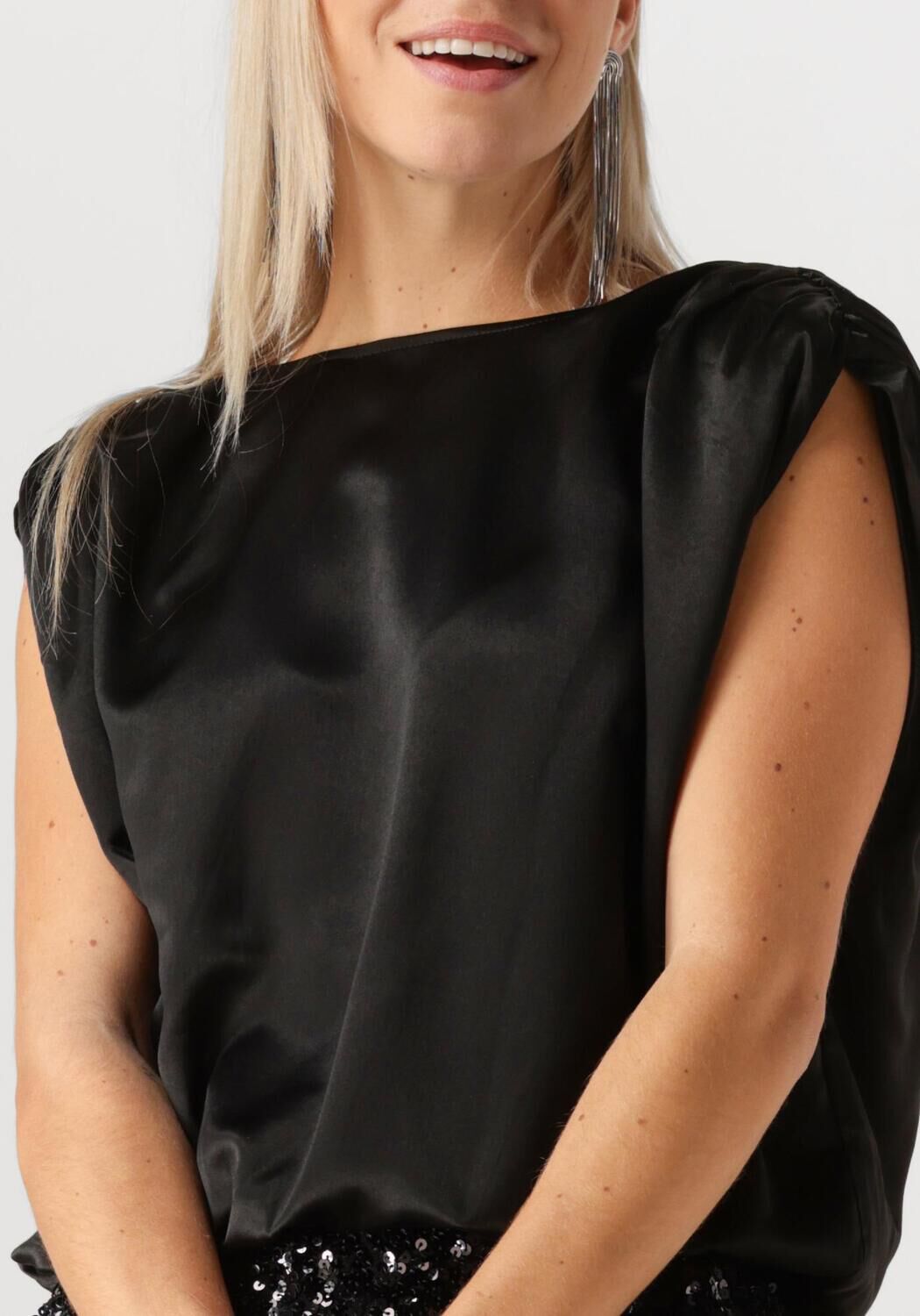 MY ESSENTIAL WARDROBE Dames Tops & T-shirts Estellemw Wrap Top Zwart