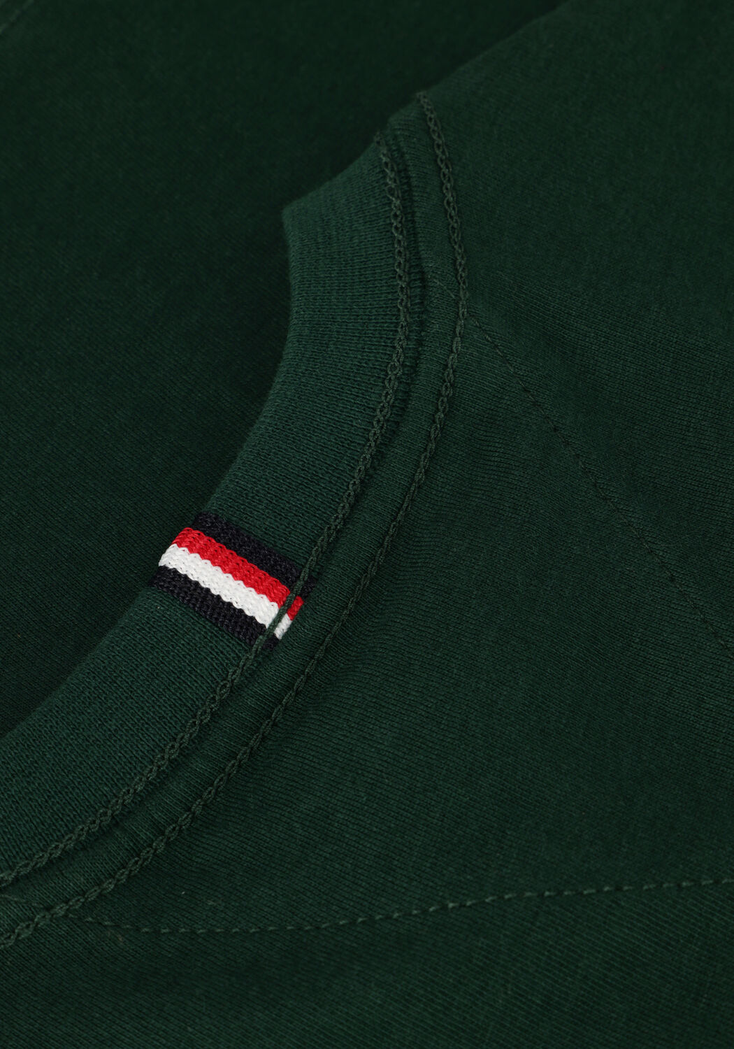 TOMMY HILFIGER Jongens Polo's & T-shirts Essential Cotton Reg Tee S s Groen