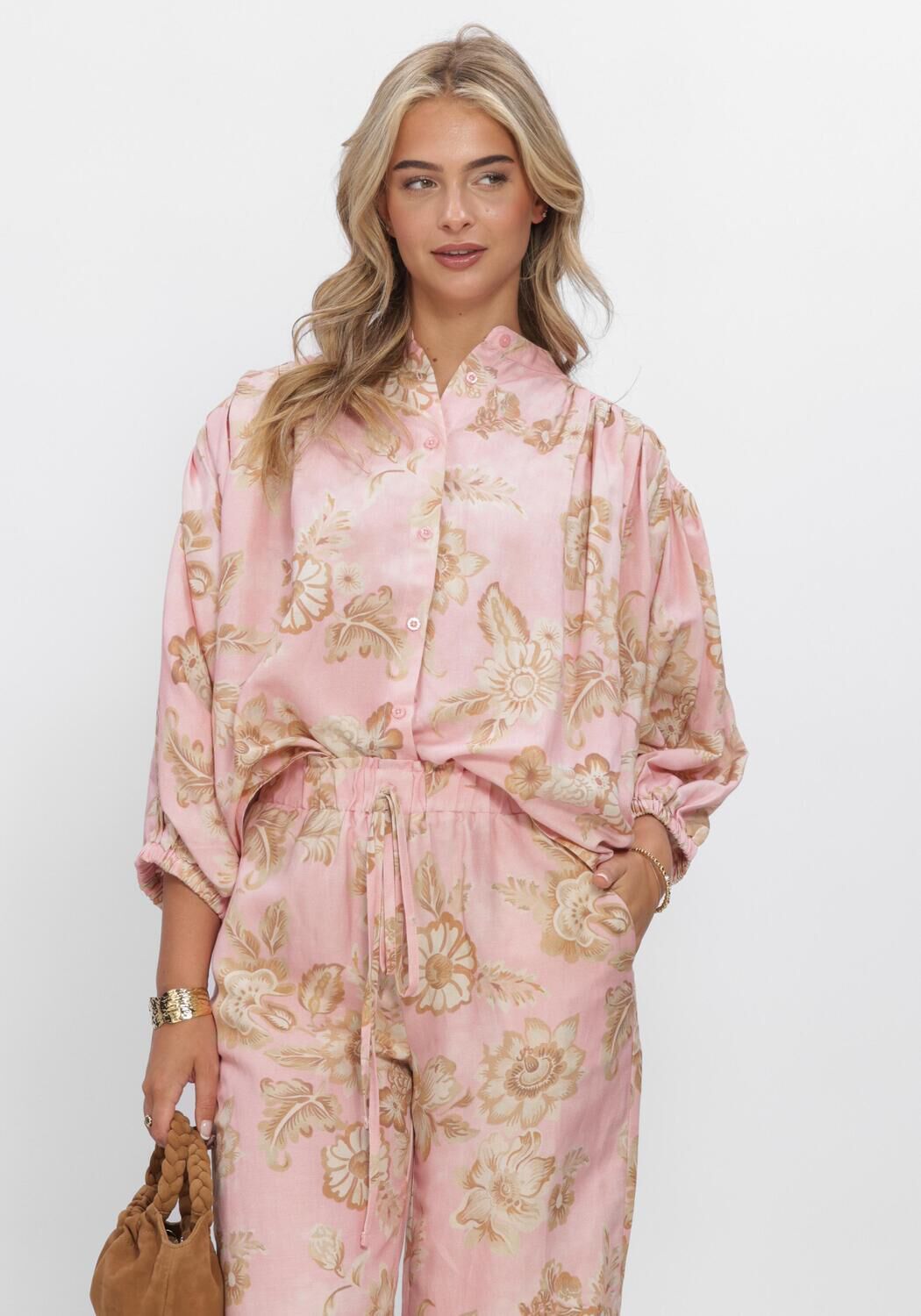 Zand AMAYA AMSTERDAM Blouses JUNO BLOUSE - large