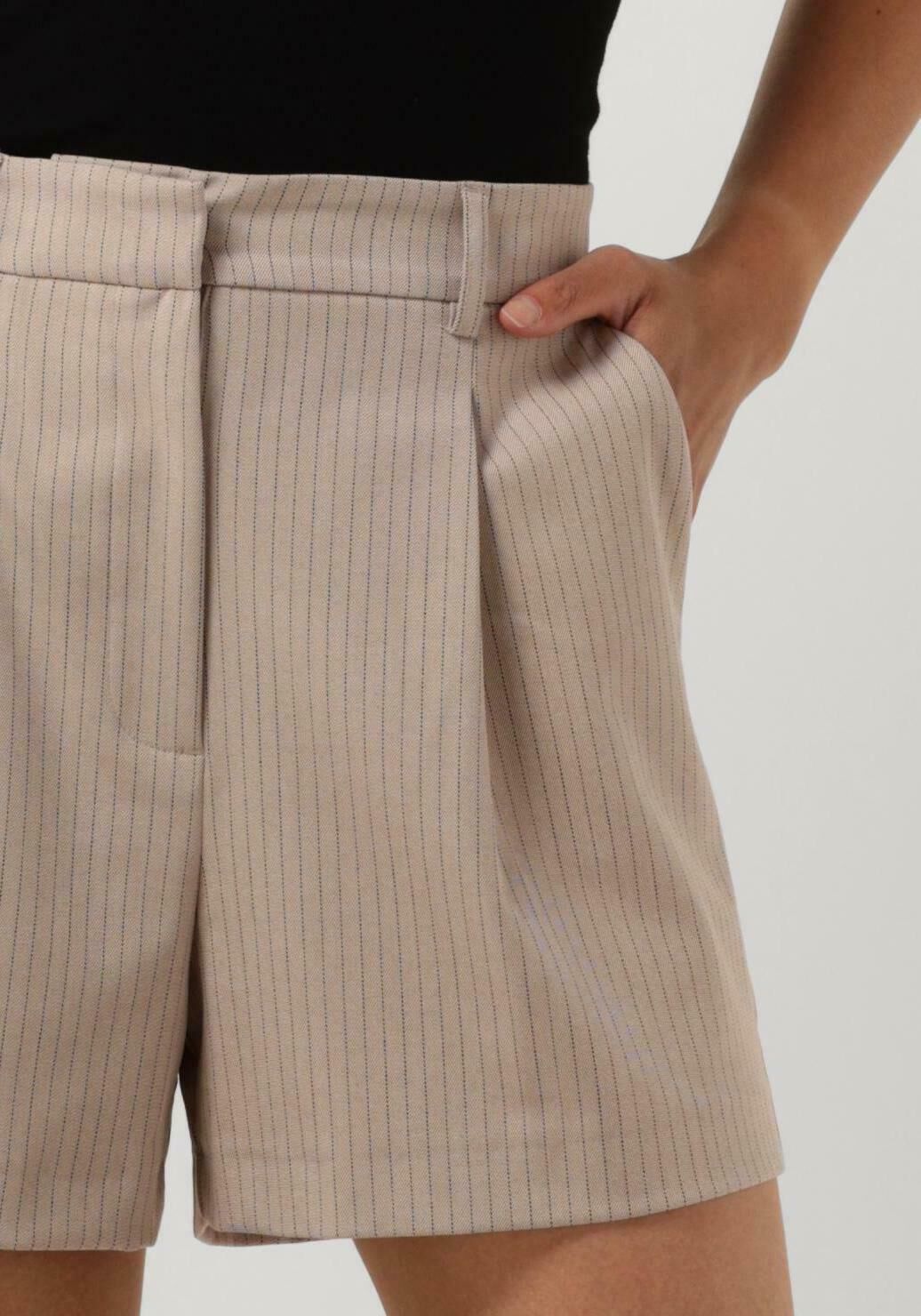Selected femme shorts clearance