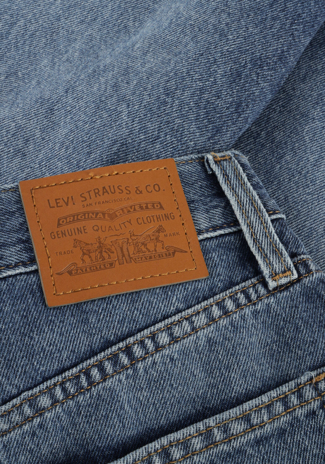 Blauwe LEVI'S Shorts HIGH BAGGY SHORT WORN MEMORY SHORT - large