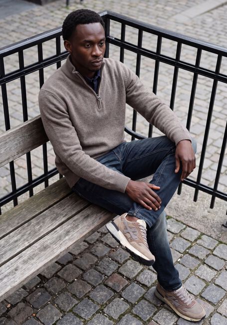 Taupe BARBOUR Trui HOLDEN HALF ZIP KNITTED JUMPER KNITWEAR - large