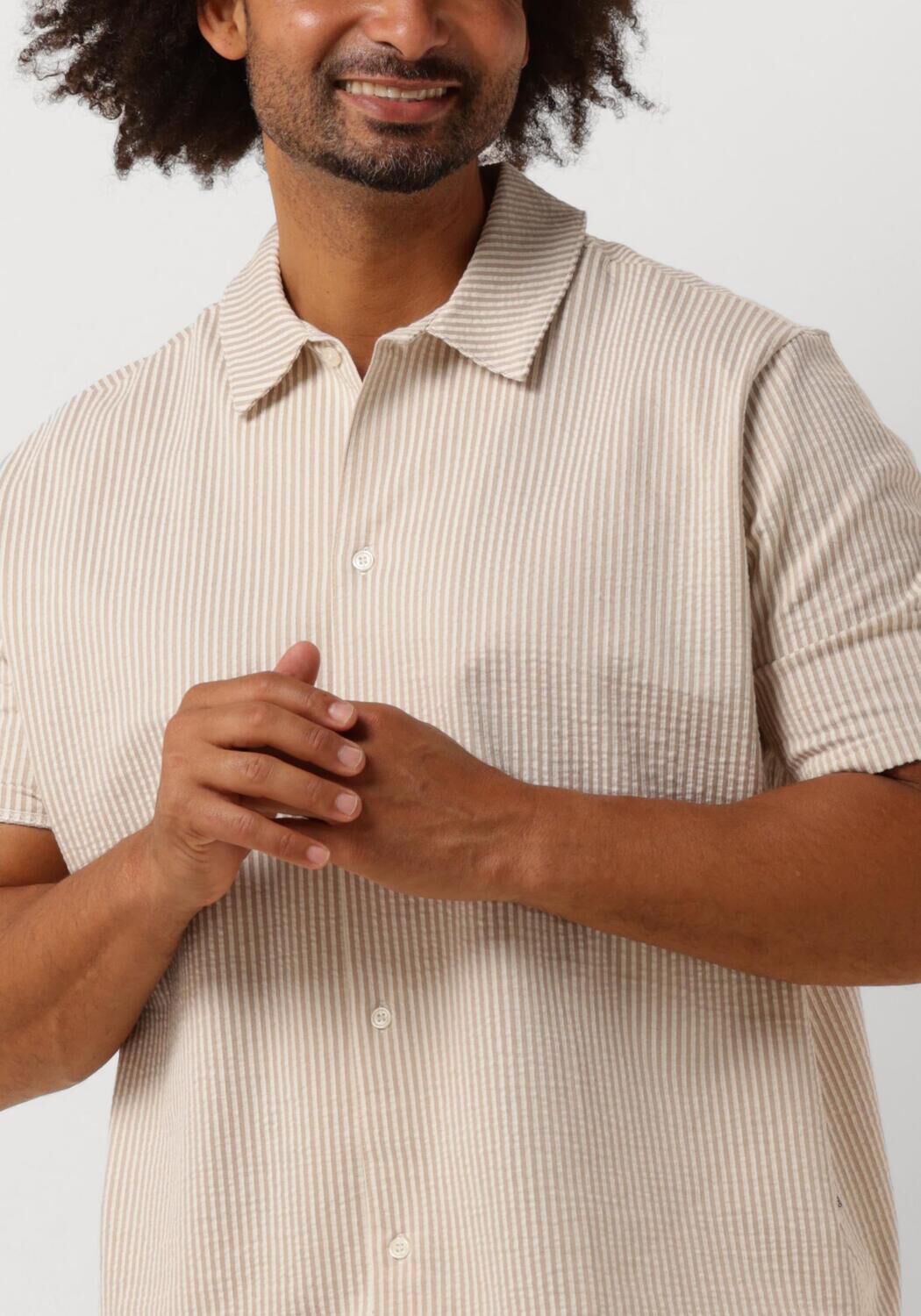 SELECTED HOMME Heren Overhemden Slhrelaxben Seersucker Ss Jersey Shirt Taupe