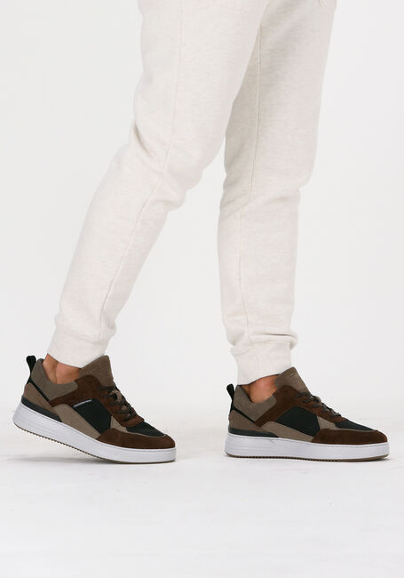 Bruine CYCLEUR DE LUXE Lage sneakers COMMUTER - large