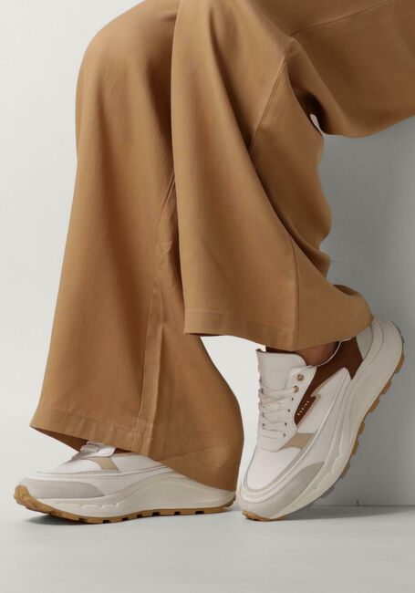 Witte NUBIKK Lage sneakers OBERON NORA - large