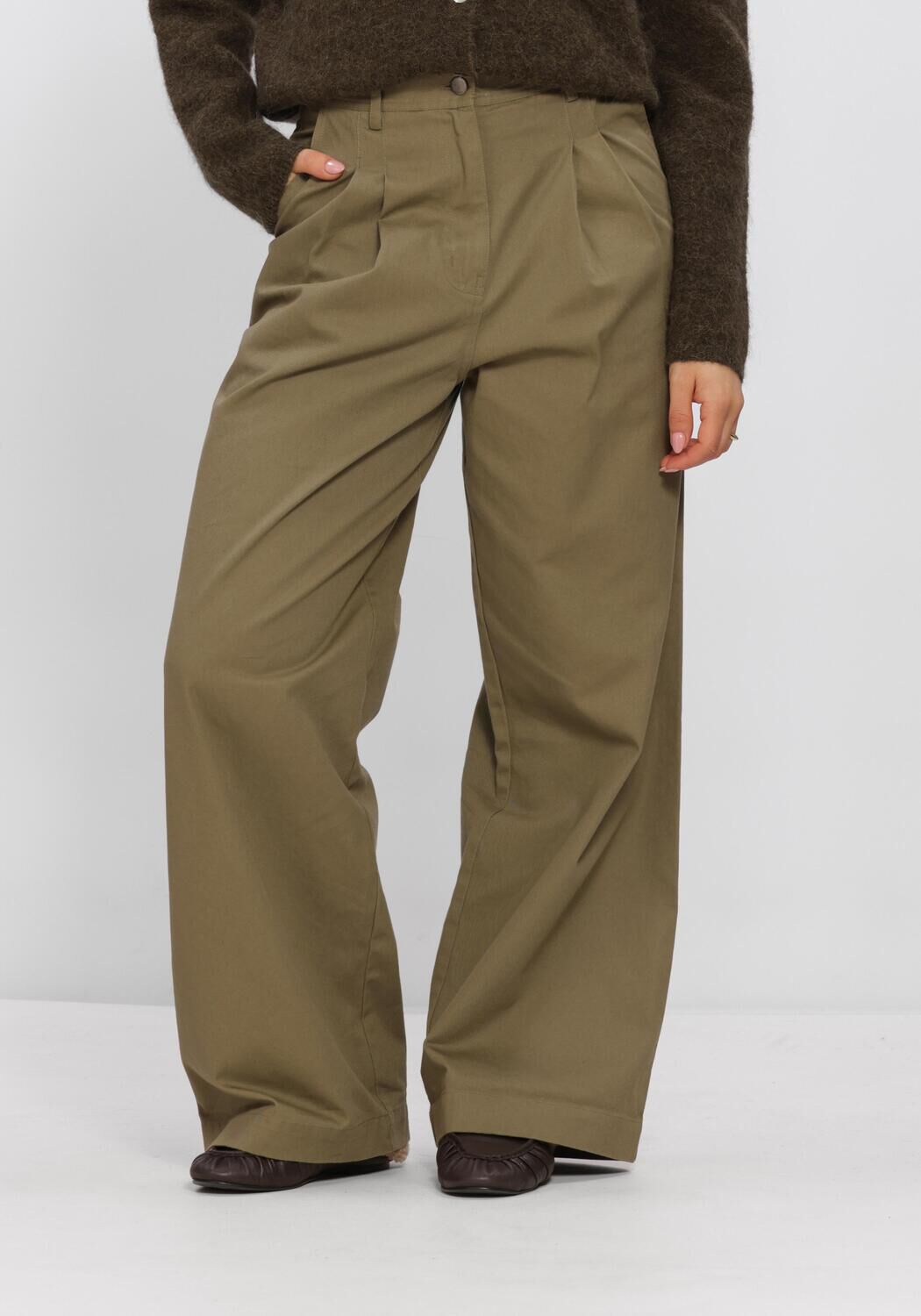 Khaki BOII STUDIOS Wijde broek JULIE - large