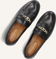 Zwarte TOMMY HILFIGER Loafers TH CHAIN FRINGE LEATHER LOAFER Zwarte TOMMY HILFIGER Loafers TH CHAIN FRINGE LEATHER LOAFER - medium