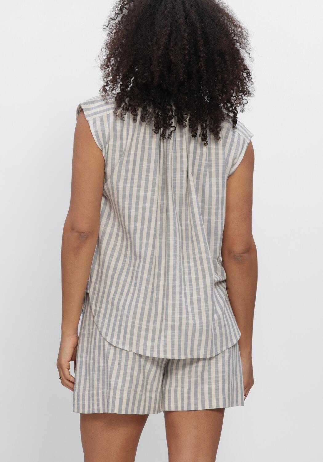 Lichtblauwe KNIT-TED Blouses ROSE - large