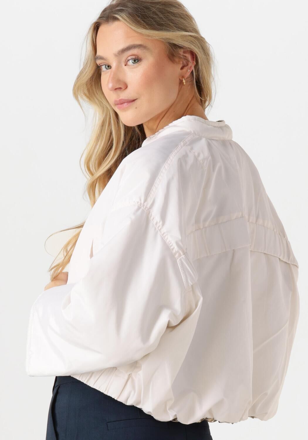 EST'SEVEN Dames Jassen Kinski Jacket Creme