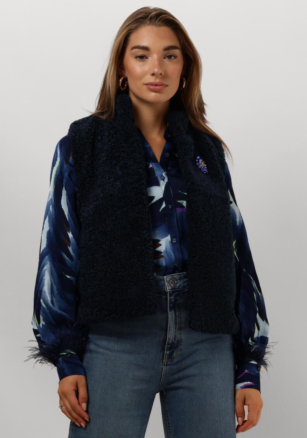 POM AMSTERDAM Dames Blazers Gilet Teddy Love Blauw
