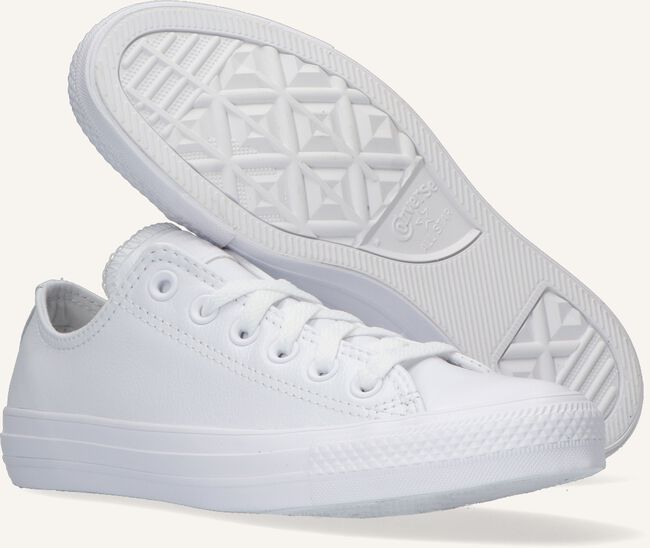 Witte CONVERSE Lage sneakers CHUCK TAYLOR ALL STAR OX DAMES Witte CONVERSE Lage sneakers CHUCK TAYLOR ALL STAR OX DAMES - large
