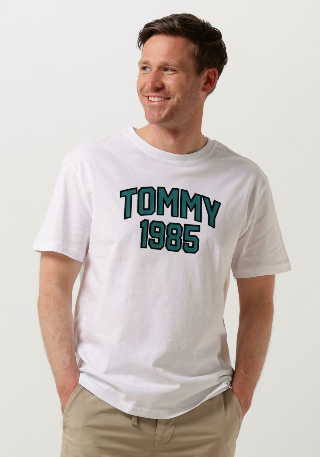 TOMMY JEANS Heren Polo's & T-shirts Tjm Reg Tommy Varsity Sport Tee Wit