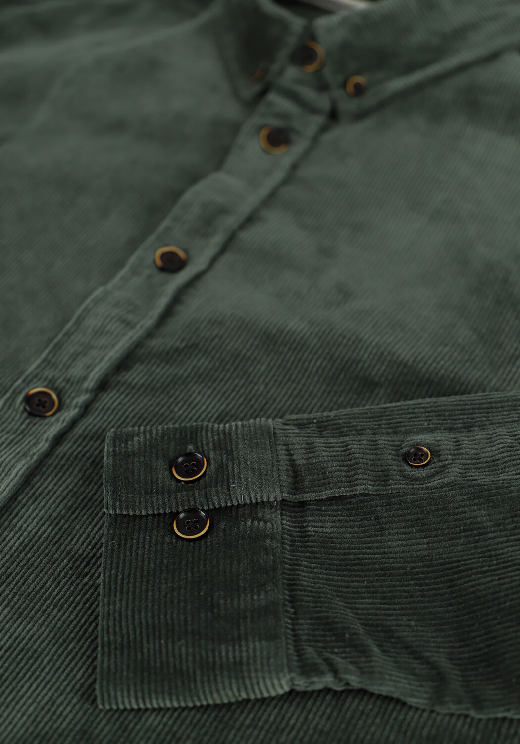 Donkergroene ANERKJENDT Casual overhemd AKKONRAD CORD SHIRT - large