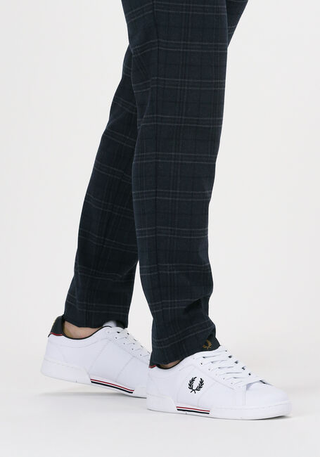 Witte FRED PERRY Lage sneakers B1252 Witte FRED PERRY Lage sneakers B1252 - large