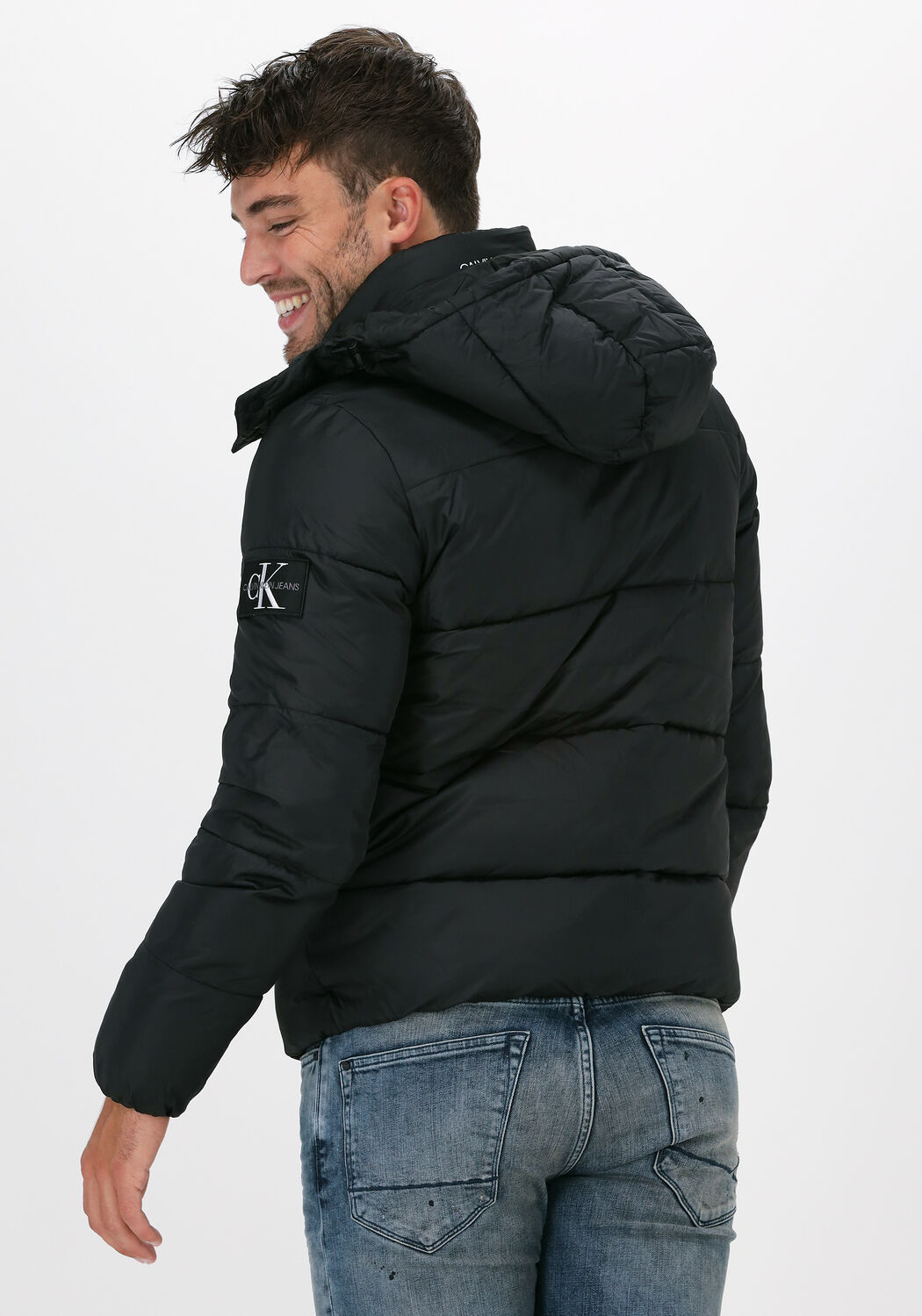 zwarte calvin klein gewatteerde jas essentials non down jacket