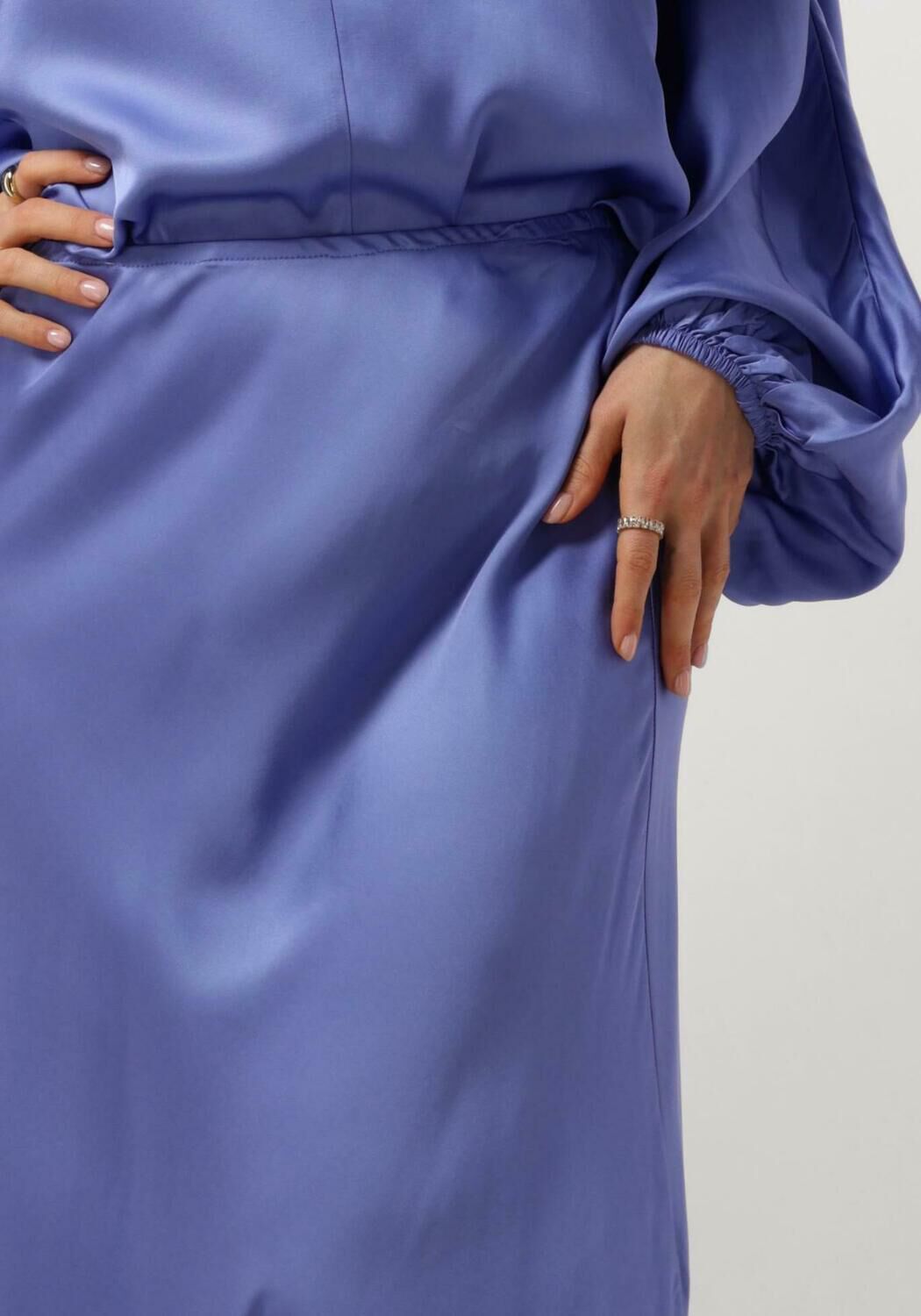 RESORT FINEST Dames Rokken Frivo Lila