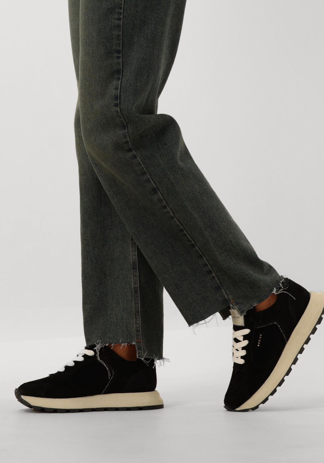 Zwarte NUBIKK Lage sneakers ROSE NOMAD FUR - large