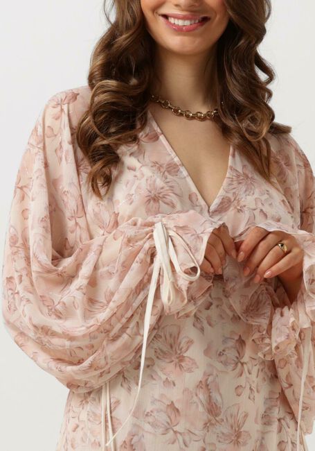 Lichtroze STUDIO AMAYA Maxi jurk MARJAN - large