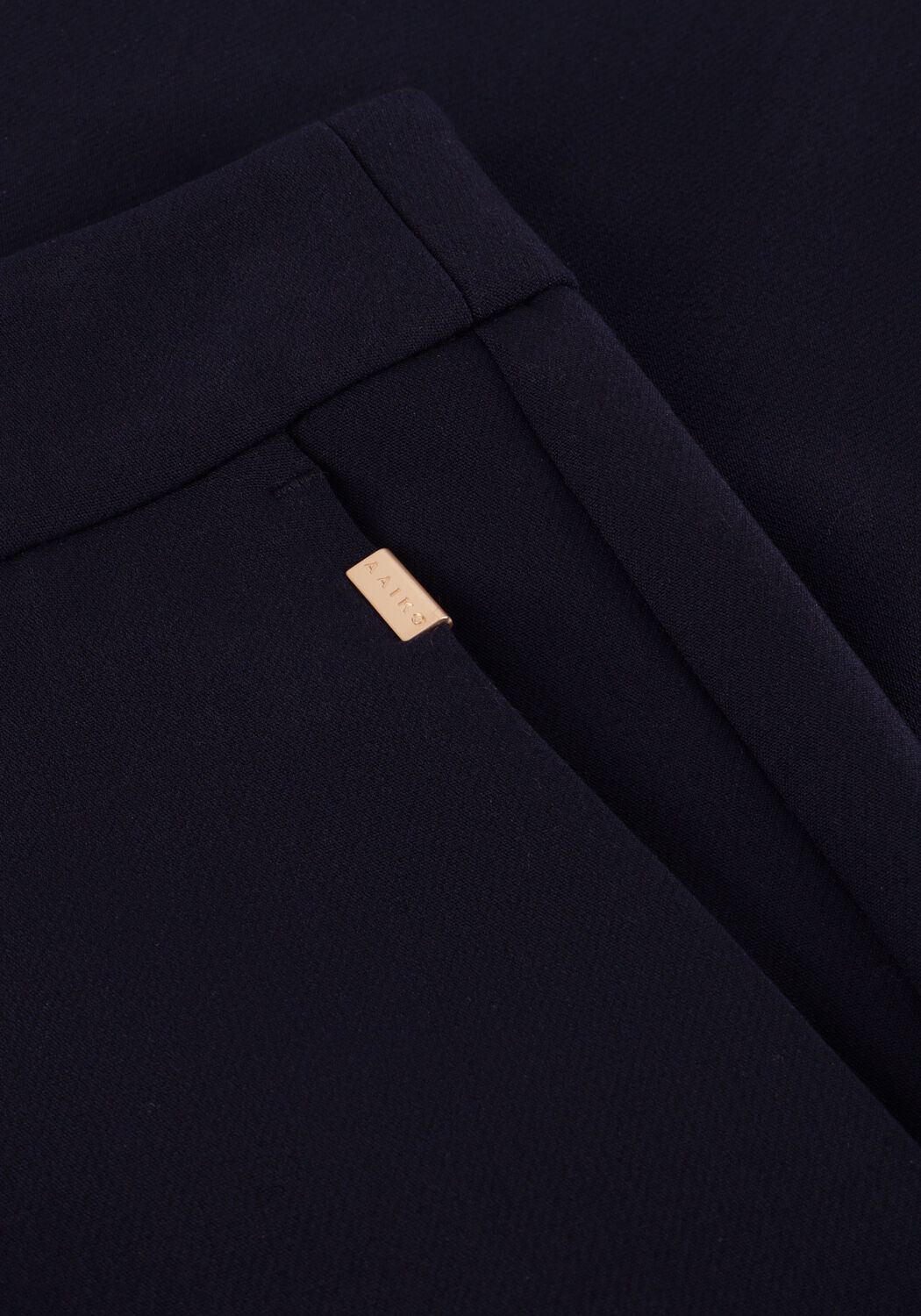 Donkerblauwe AAIKO Flared broek CHANTALLE R PES 345 - large