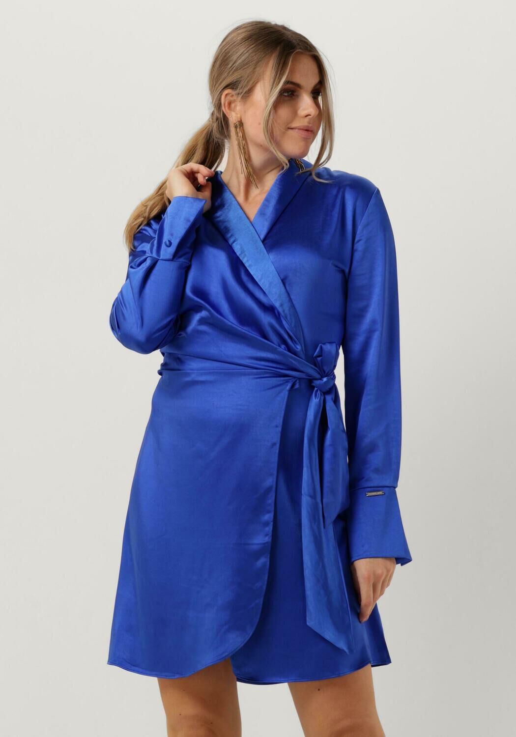 COLOURFUL REBEL Dames Jurken Dorin Uni Satin Mini Wrap Dress Blauw
