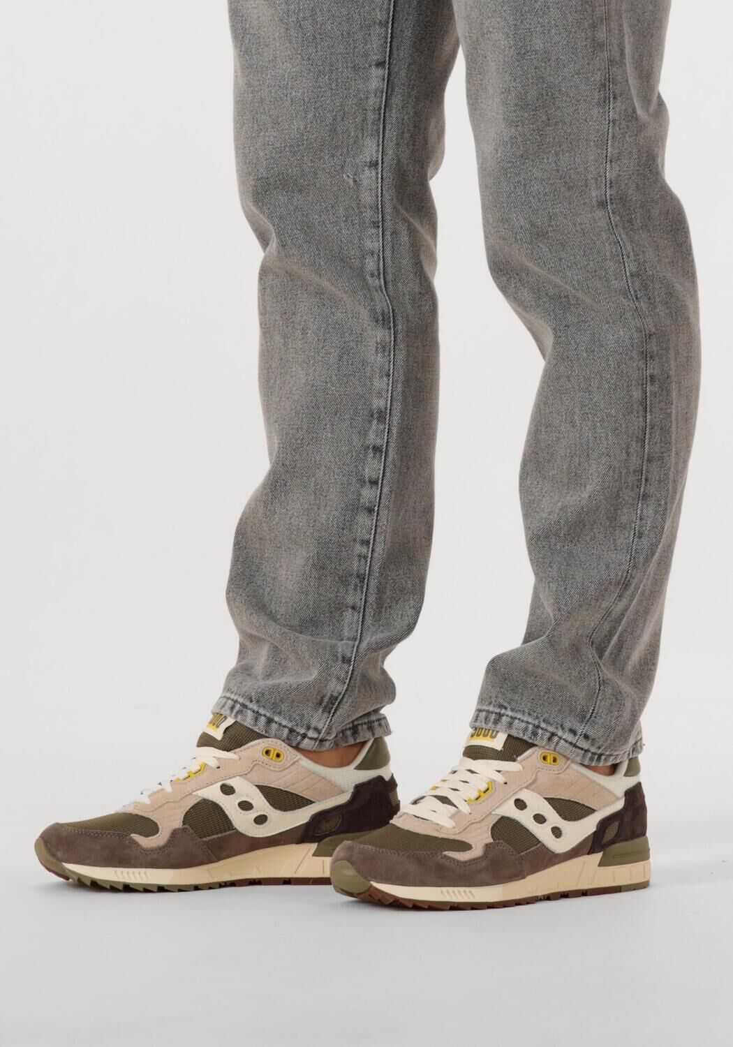 Bruine SAUCONY Lage sneakers SHADOW 5000 M - large