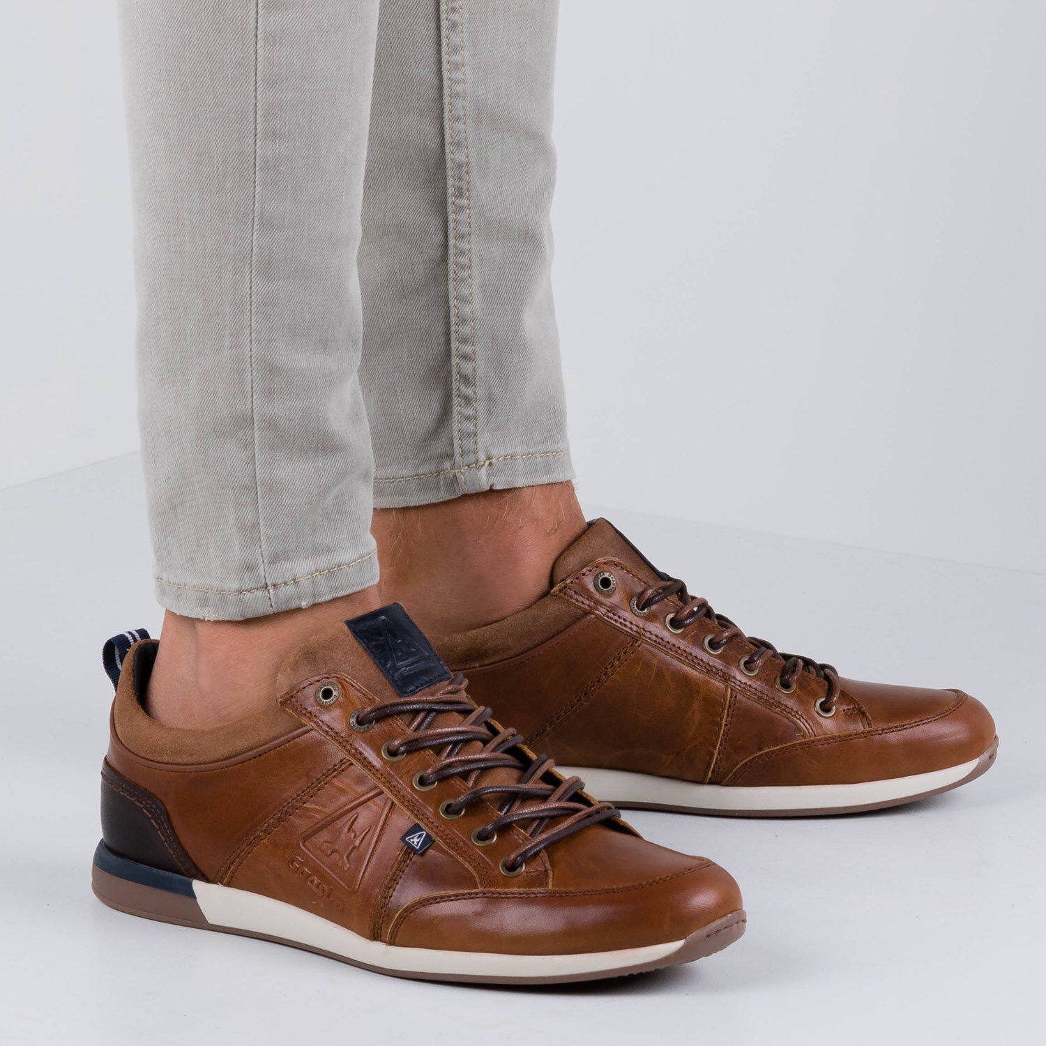Cognac GAASTRA Lage sneakers BAYLINE DBS | Omoda