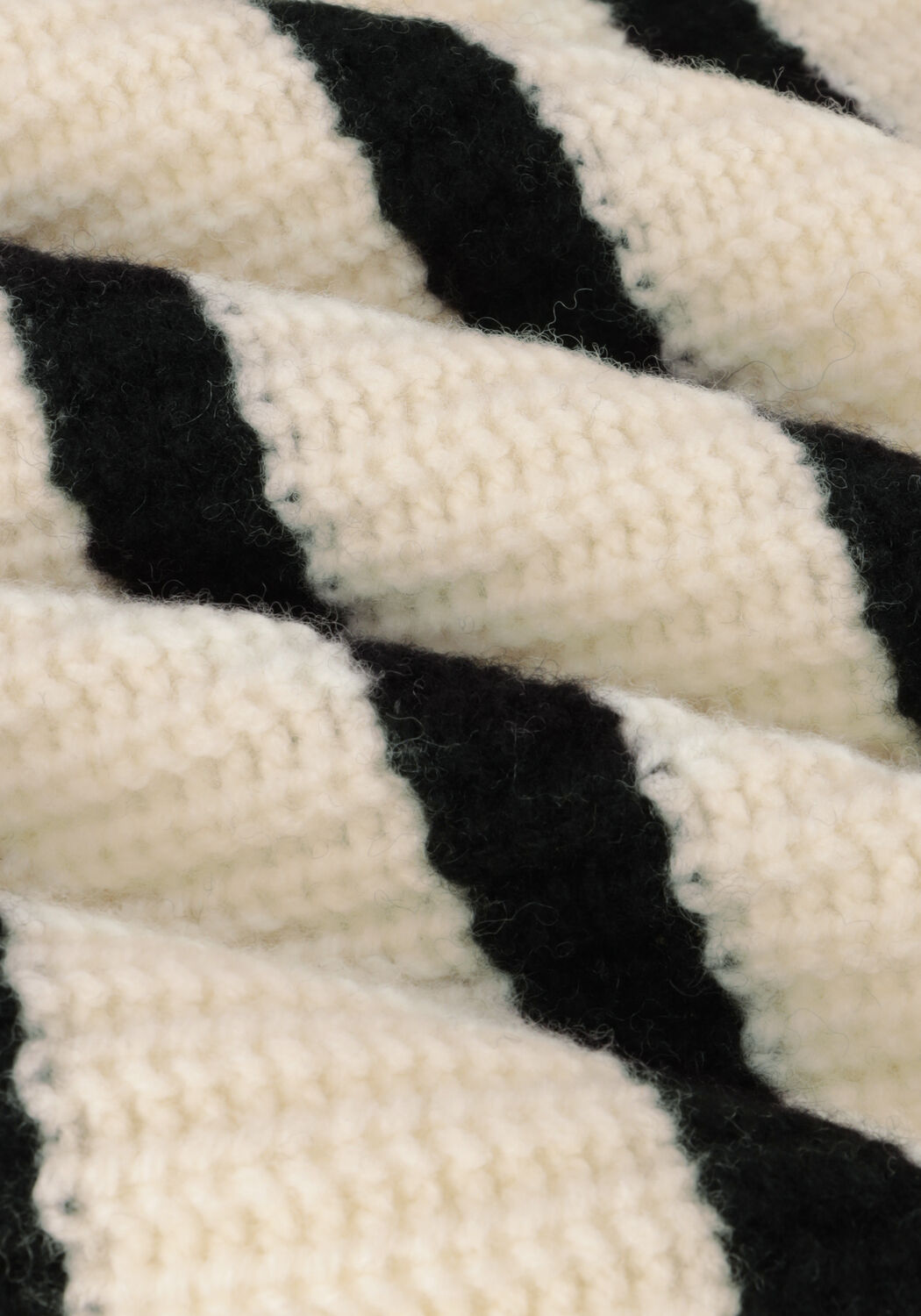 Gebroken wit DRYKORN Trui CYNARA - large