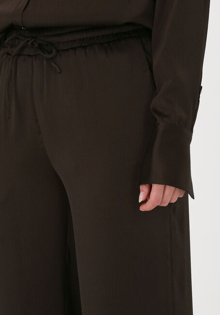 Bruine NEO NOIR Wijde broek KULY CREPE SATIN PANTS - large