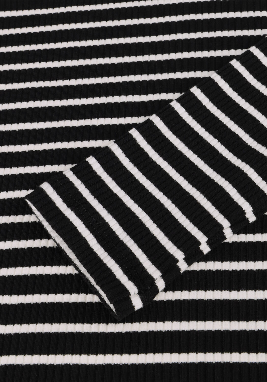 Zwarte NOTRE-V Tops & T-shirts NV-EELKE ROUND NECK - large