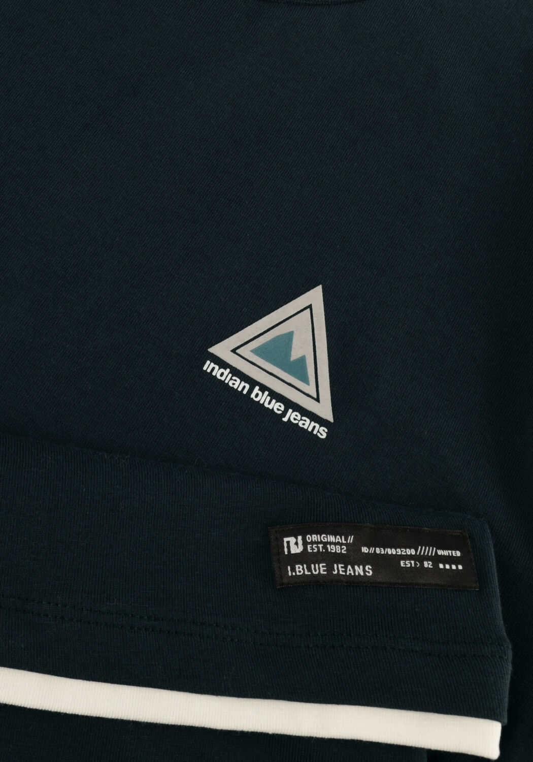 Donkergroene INDIAN BLUE JEANS T-shirt T-SHIRT CHEST AND BACKPRINT - large