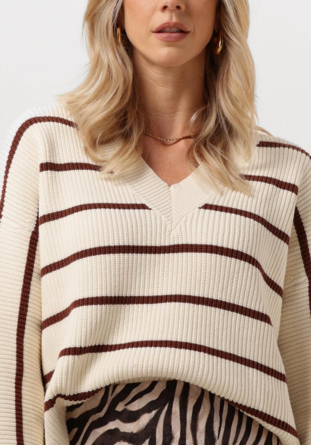 GESTUZ Dames Truien & Vesten Sebagz V-neck Pullover Ecru