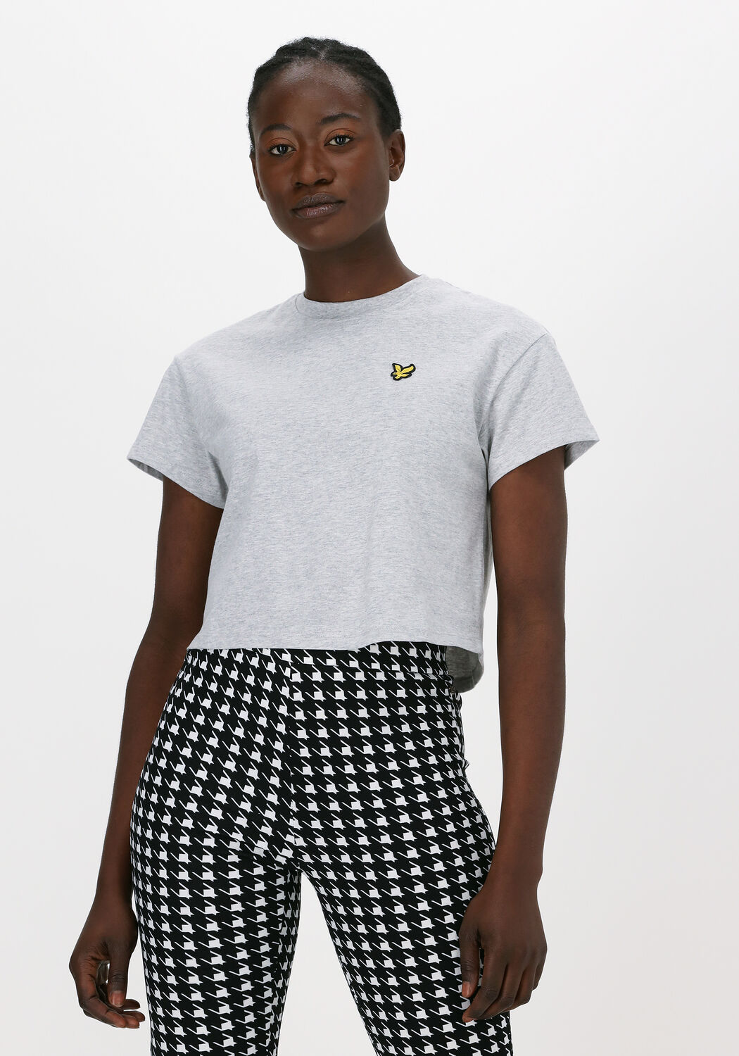 lichtgrijze lyle scott t shirt cropped t shirt