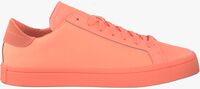 roze ADIDAS Sneakers COURTVANTAGE ADICOLOR  - medium