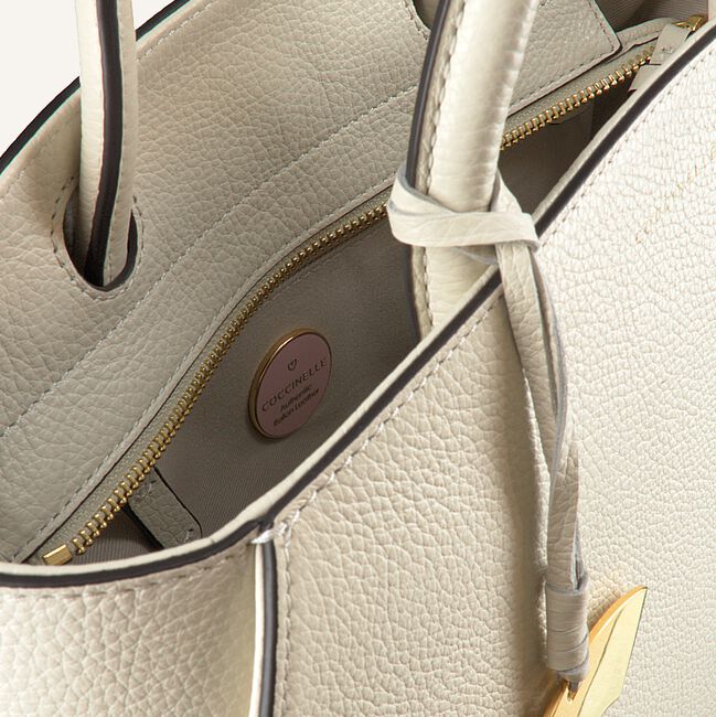 Witte COCCINELLE Handtas CONCRETE MEDIUM Witte COCCINELLE Handtas CONCRETE MEDIUM - large