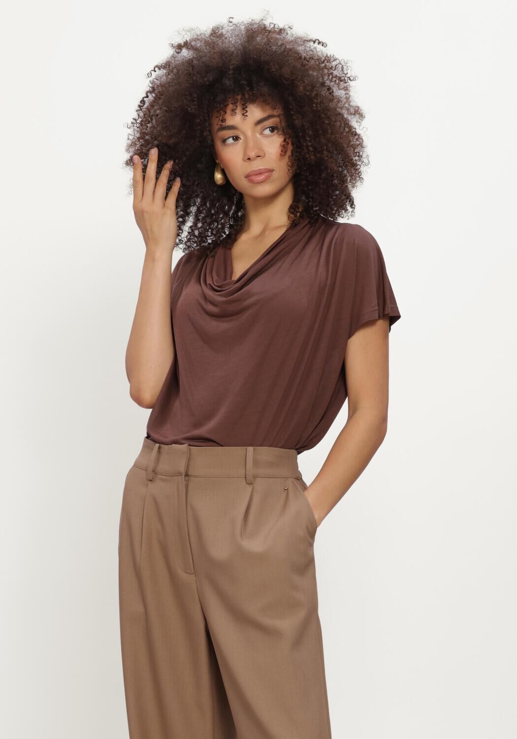 Bruine BRUUNS BAZAAR Tops & T-shirts KATKABBGINAE BLOUSE - large