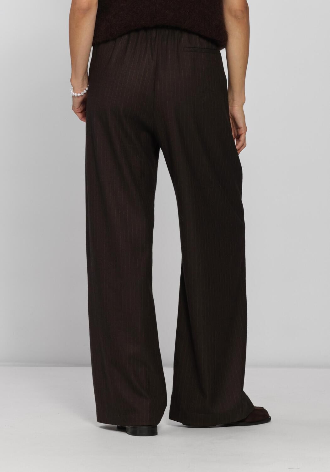 Bruine BY-BAR Wijde broek PELLE PINSTRIPE PANTS - large