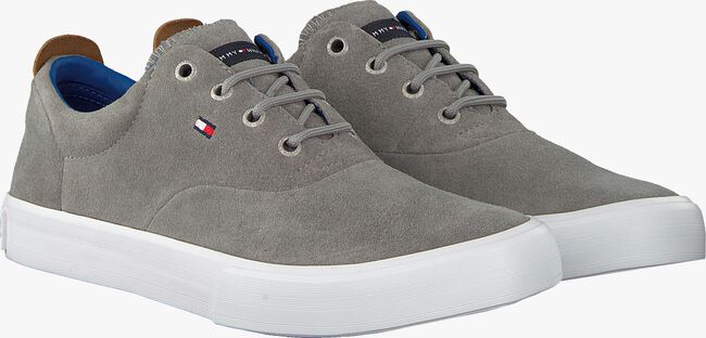 Grijze TOMMY HILFIGER Lage sneakers CORE THICK SNEAKER - large