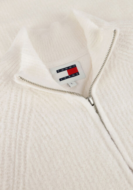 Witte TOMMY JEANS Trui TJM REG 1/4 ZIP RAGLAN BADGE Witte TOMMY JEANS Trui TJM REG 1/4 ZIP RAGLAN BADGE - large