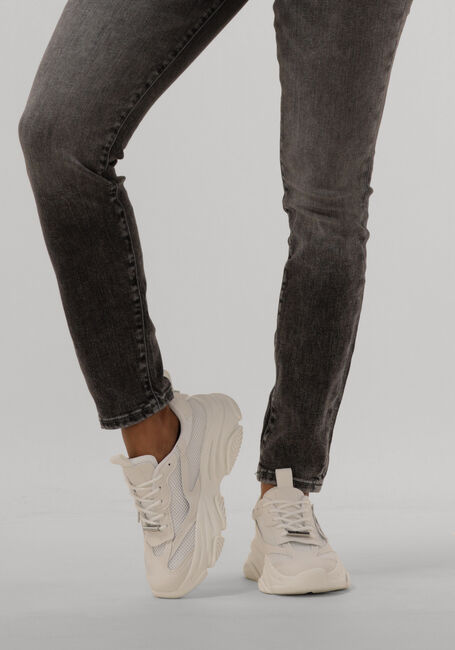 Witte STEVE MADDEN Lage sneakers POSSESSION-E - large