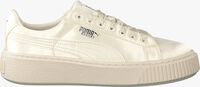 Witte PUMA Sneakers BASKET PLATFORM TWEEN JR  - medium