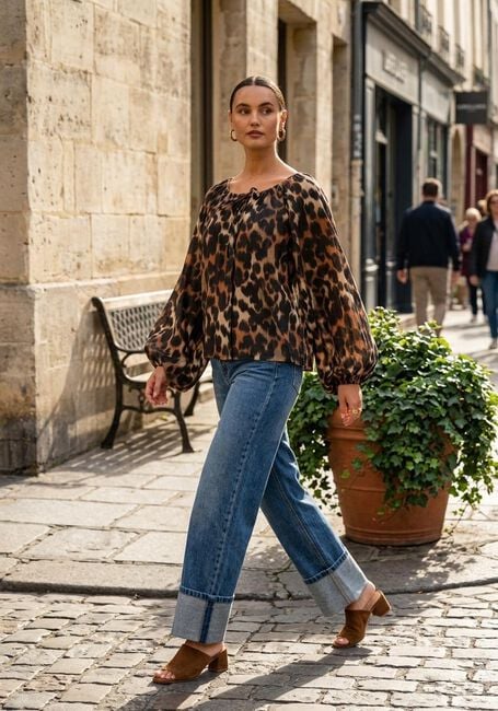 Bruine WITHBLACK Blouses WBLCLEOPATRA WIDE SLEEVE TOP - large
