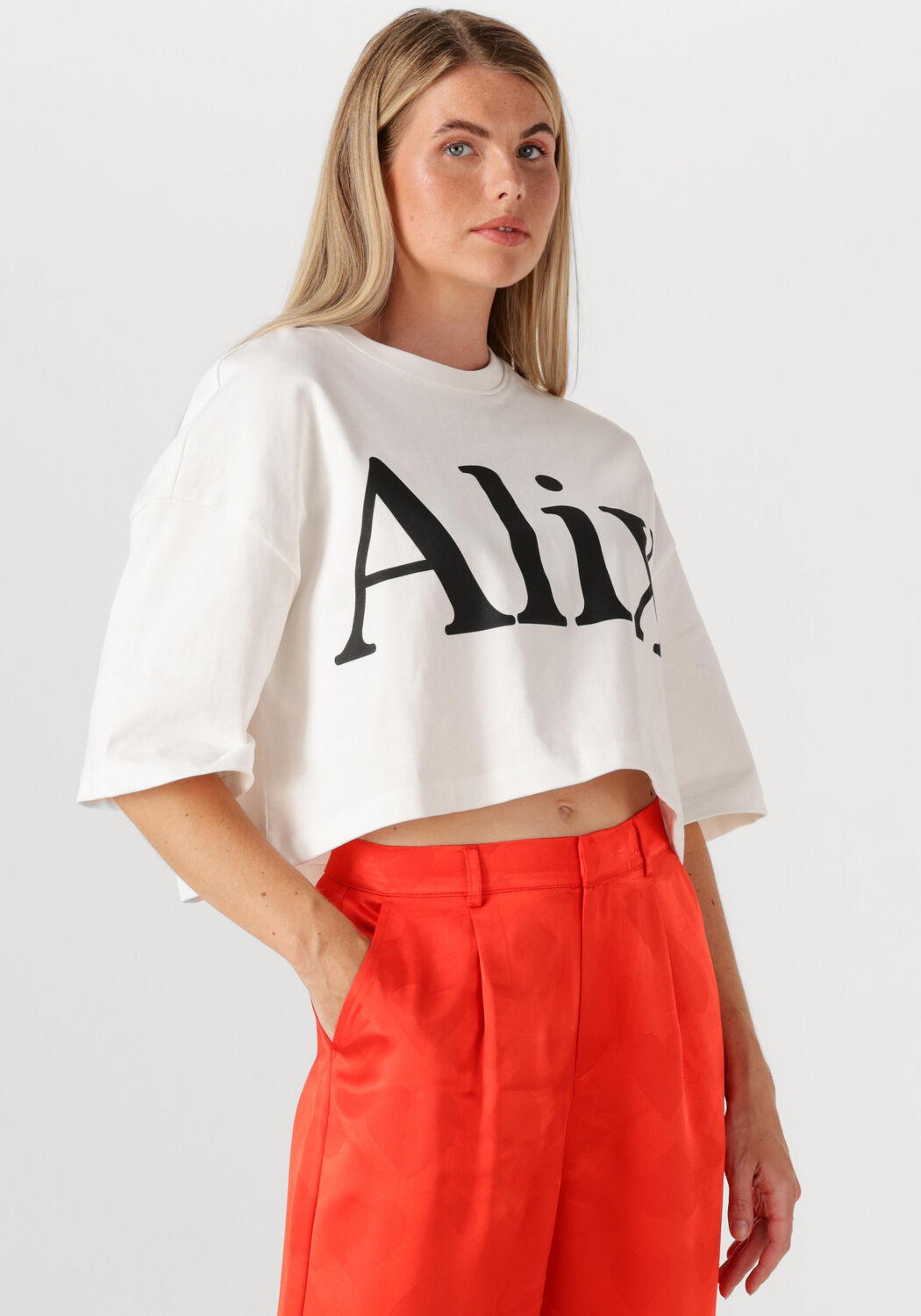 ALIX THE LABEL Dames Tops & T-shirts Ladies Knitted Alix T-shirt Wit