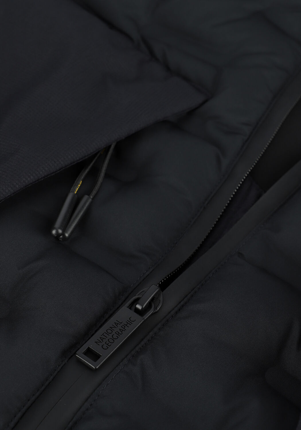 Zwarte NATIONAL GEOGRAPHIC Gewatteerde jas HOODED JACKET - large