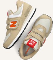 Beige NEW BALANCE Lage sneakers PV574 Beige NEW BALANCE Lage sneakers PV574 - medium